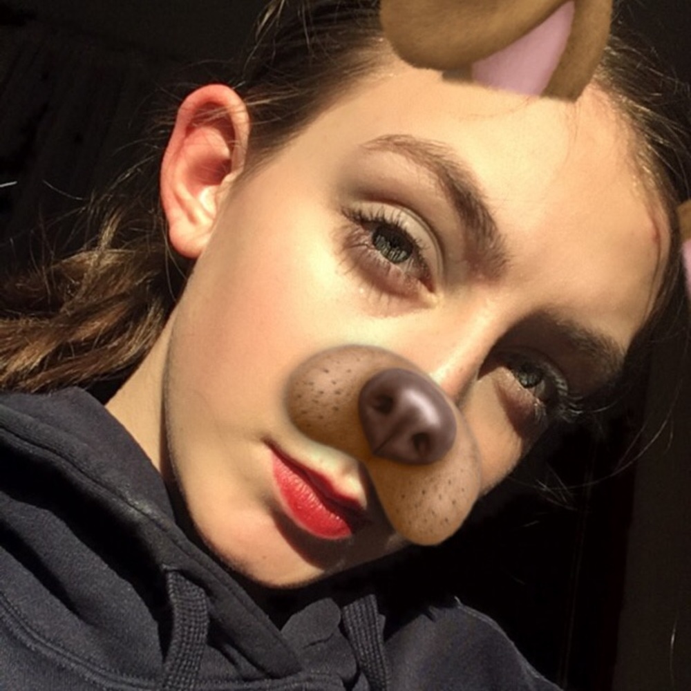 Meet your Posher, Alyson